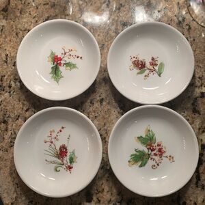Lenox Christmas dishes 4”